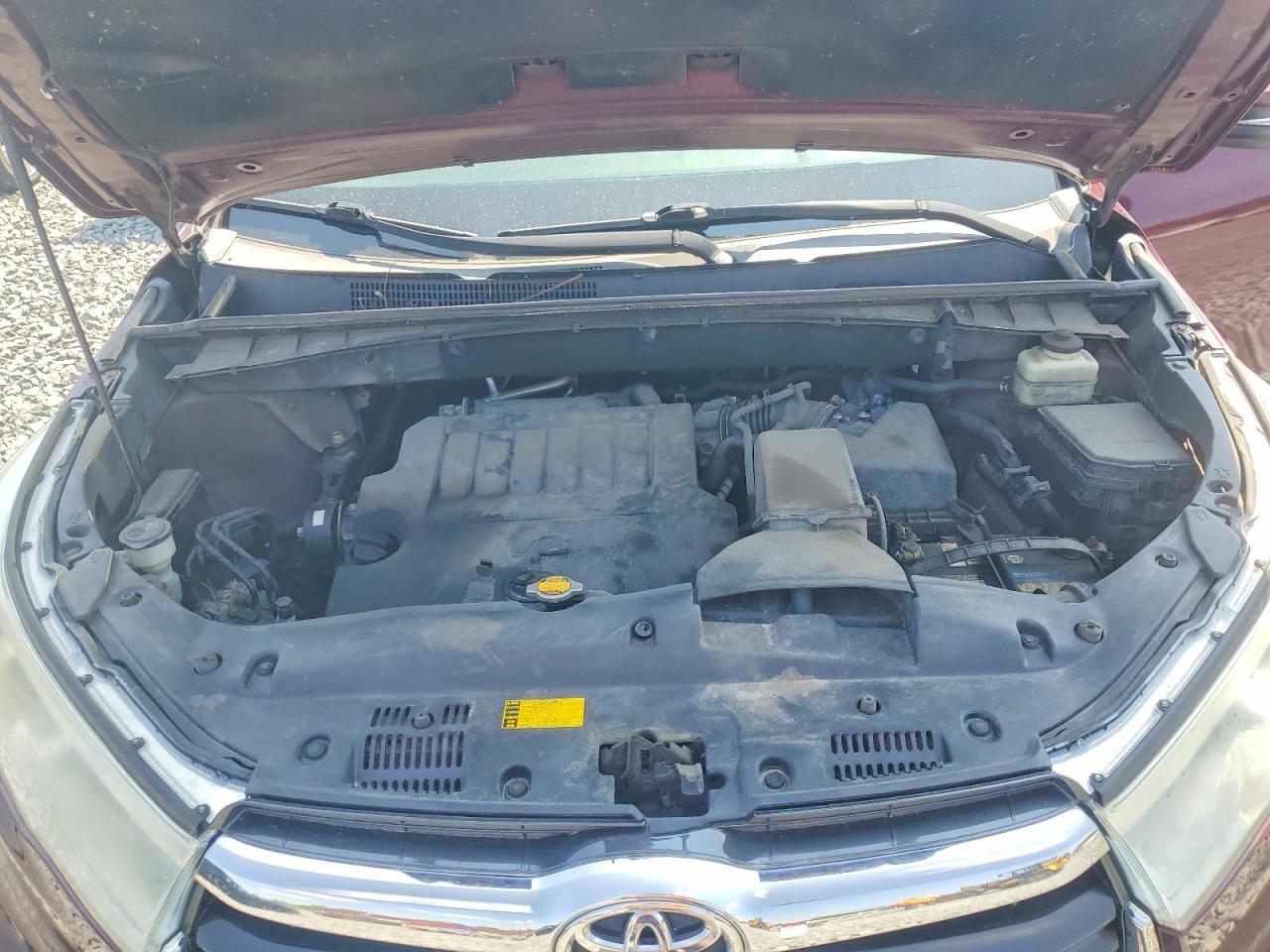 2015 TOYOTA HIGHLANDER