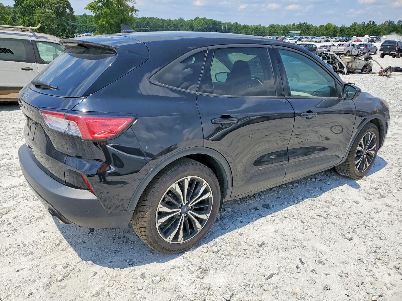 2022 FORD ESCAPE