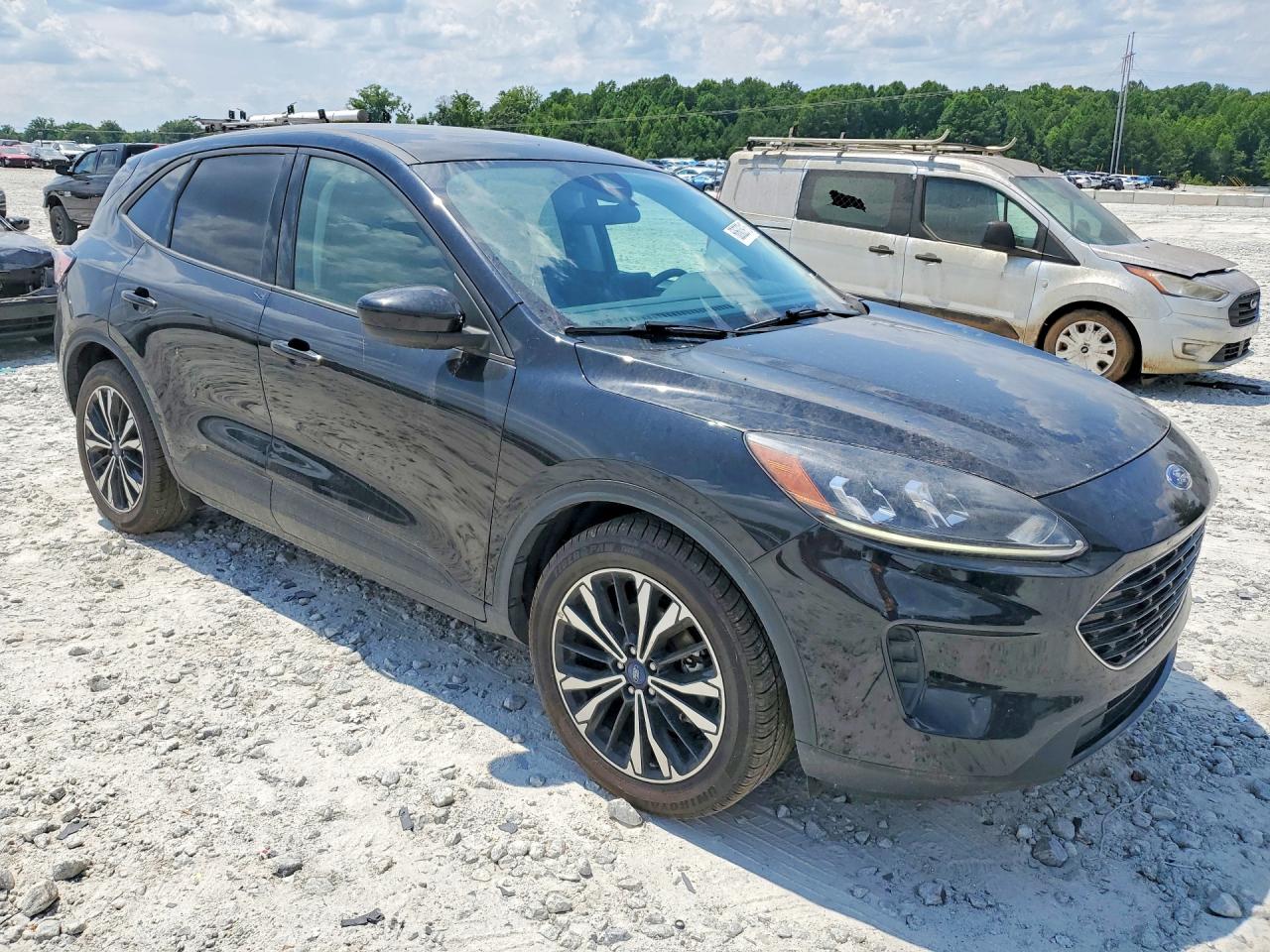 2022 FORD ESCAPE