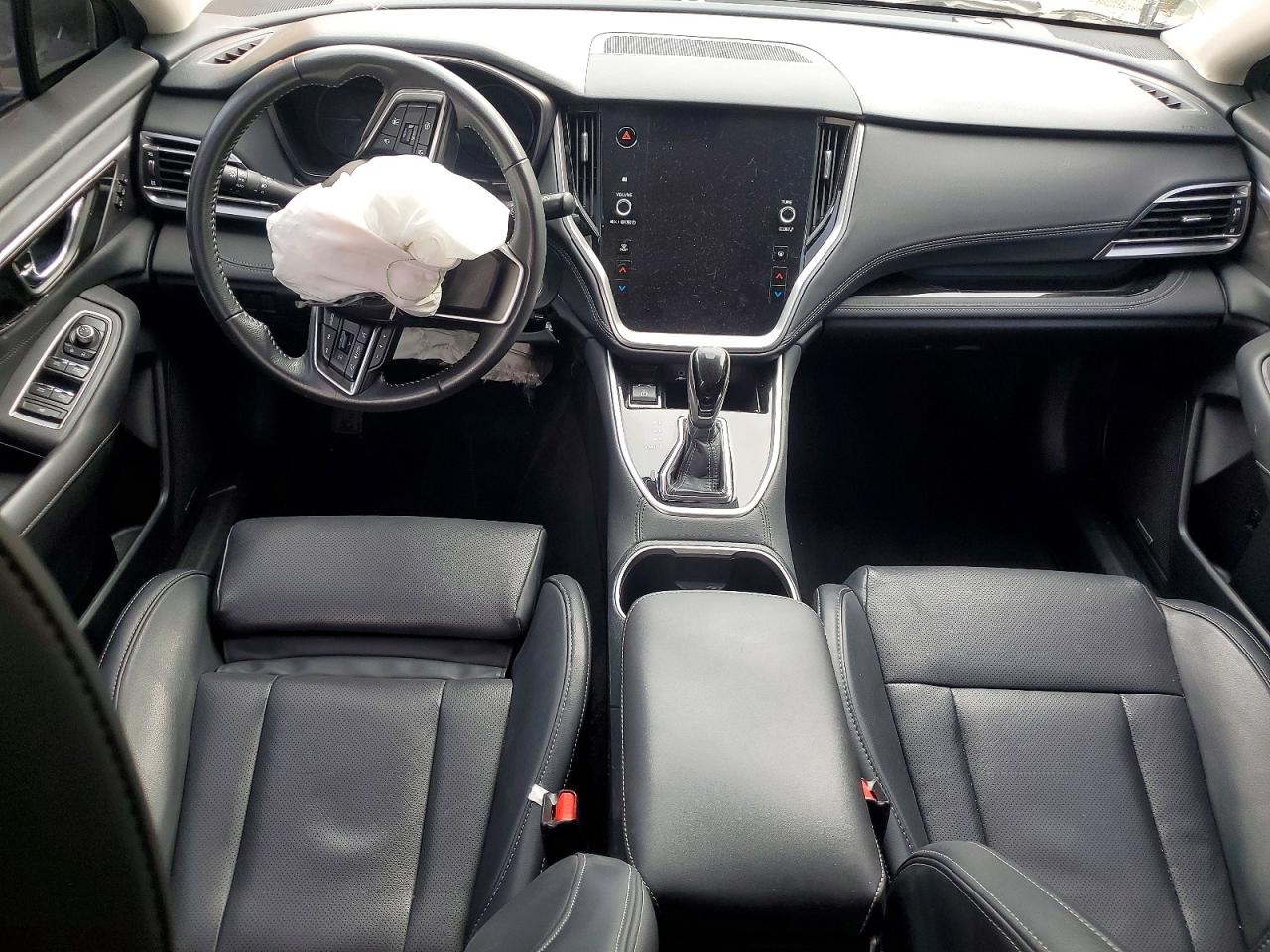 2024 SUBARU LEGACY