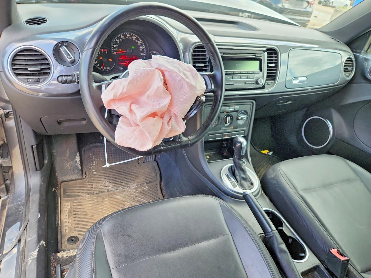 2012 VOLKSWAGEN BEETLE