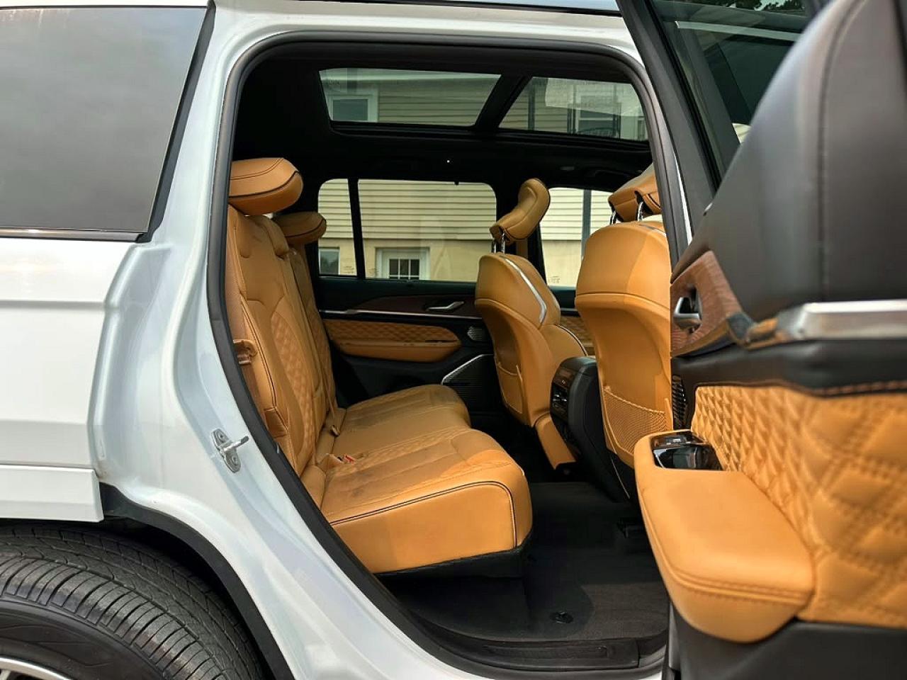 2022 JEEP CHEROKEE