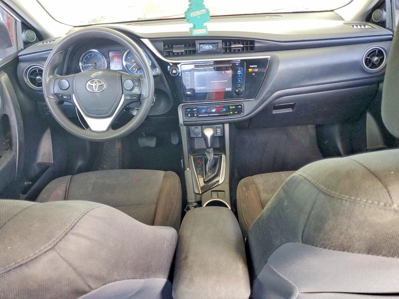 2017 TOYOTA COROLLA