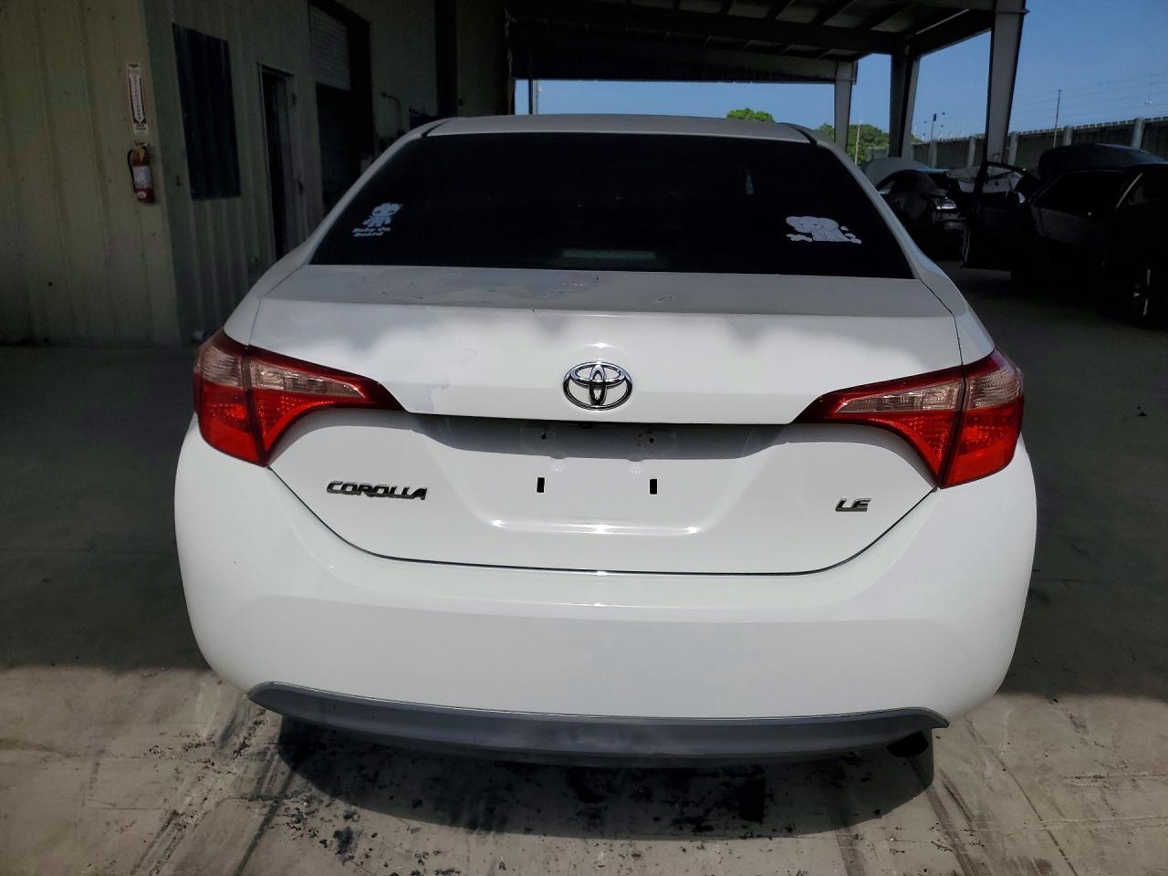 2017 TOYOTA COROLLA