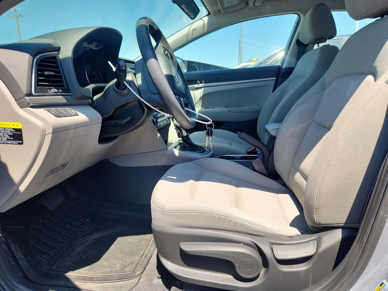 2017 HYUNDAI ELANTRA