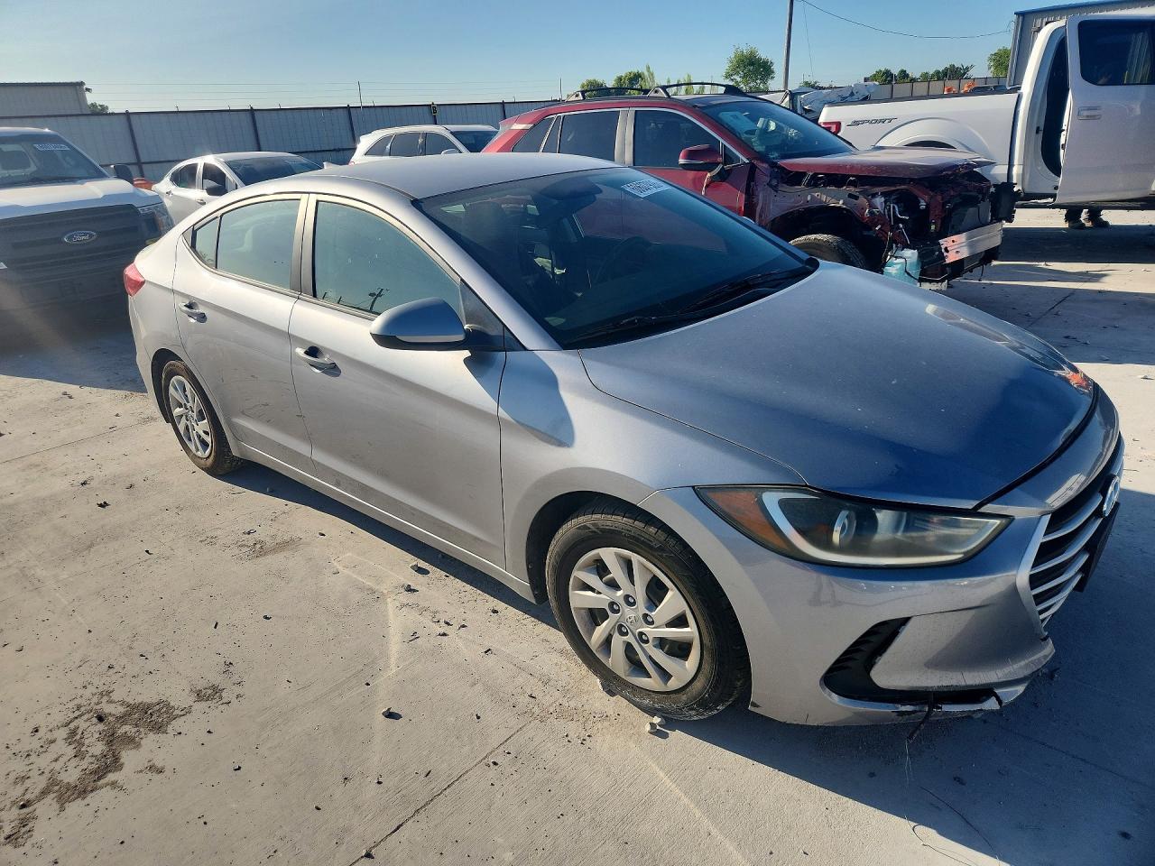 2017 HYUNDAI ELANTRA