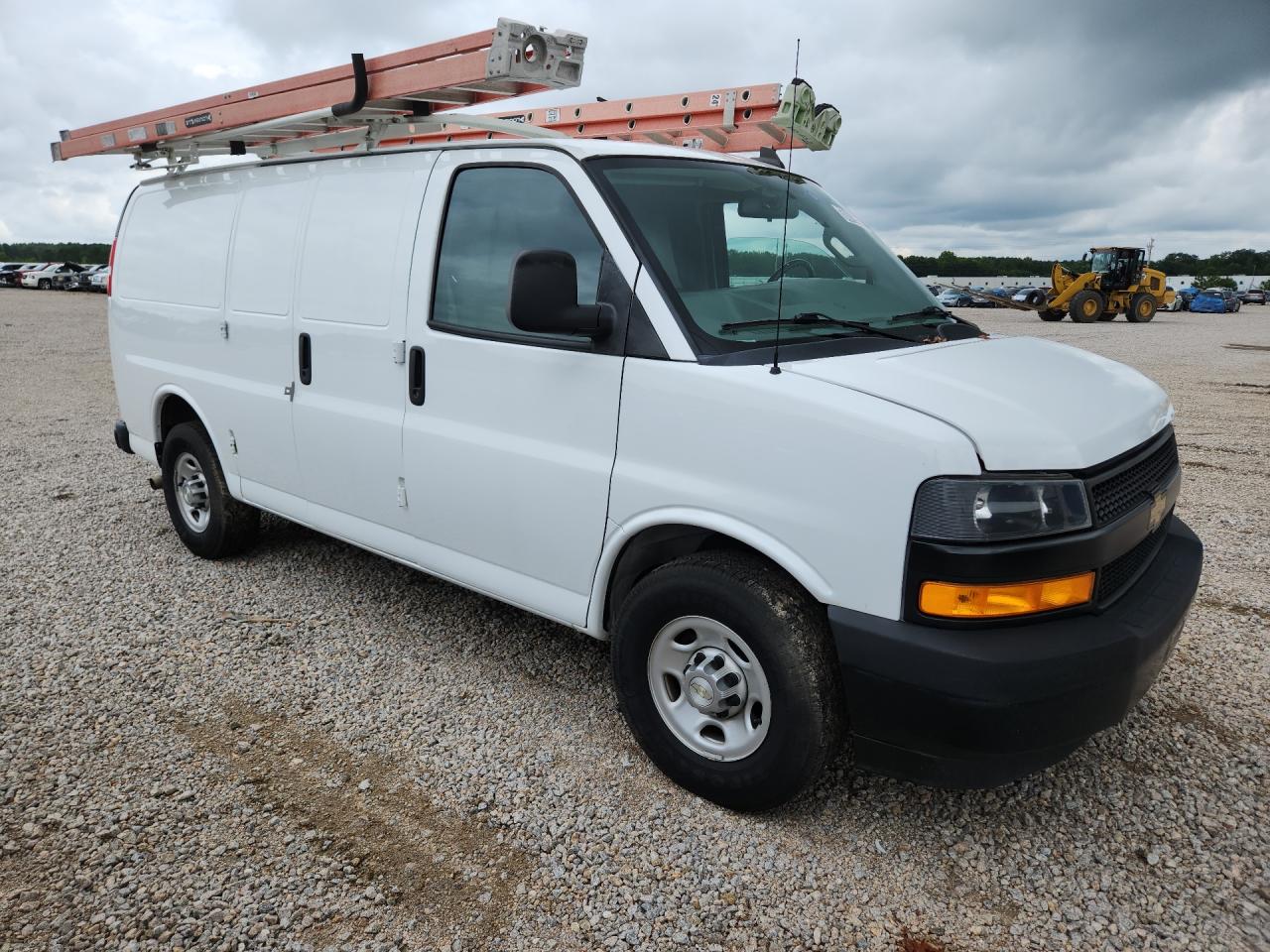 2022 CHEVROLET EXPRESS