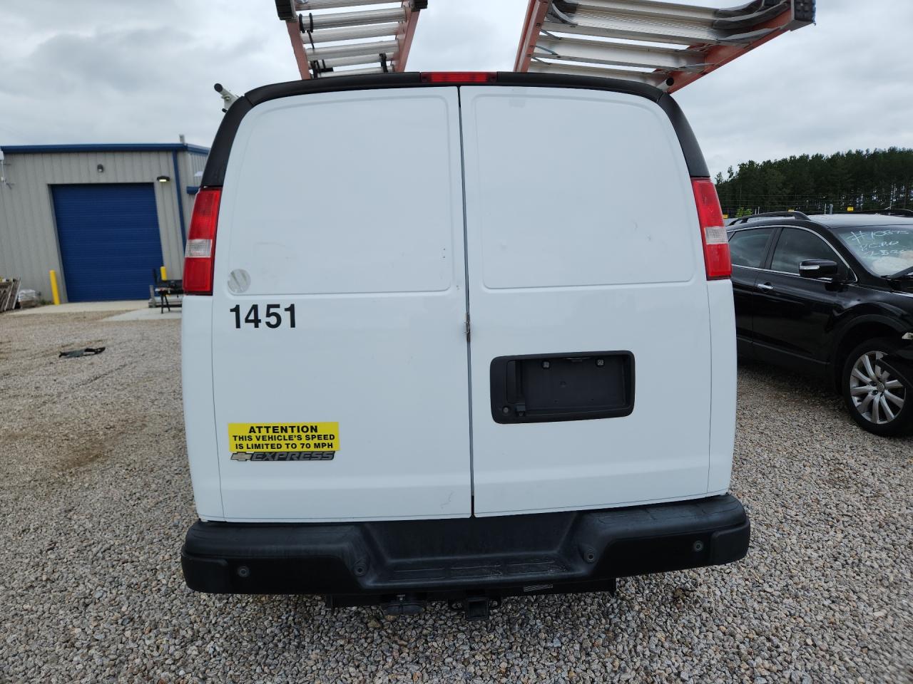 2022 CHEVROLET EXPRESS