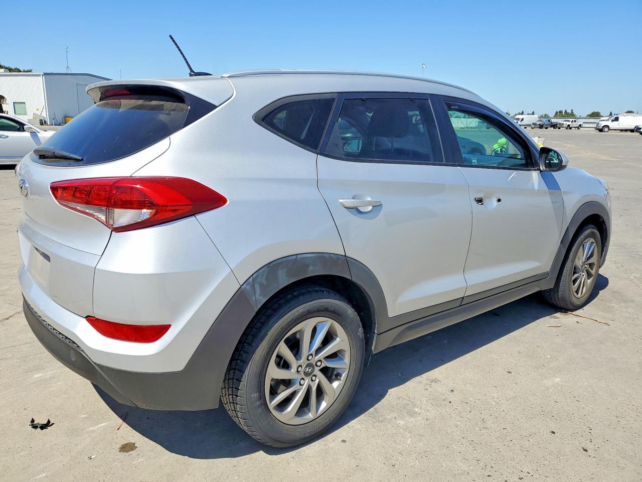 2016 HYUNDAI TUCSON