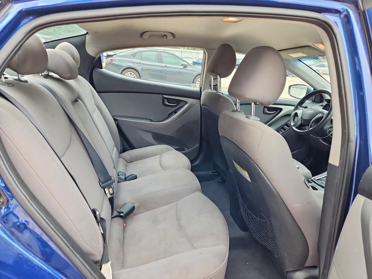 2016 HYUNDAI ELANTRA