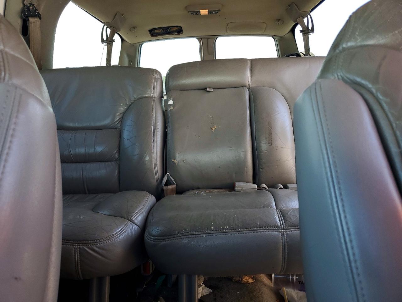 1999 GMC SUBURBAN