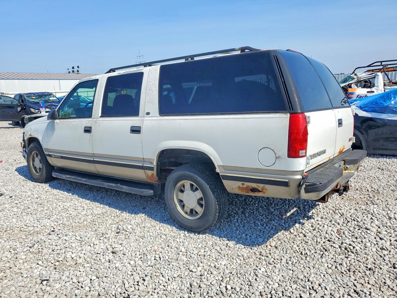 1999 GMC SUBURBAN