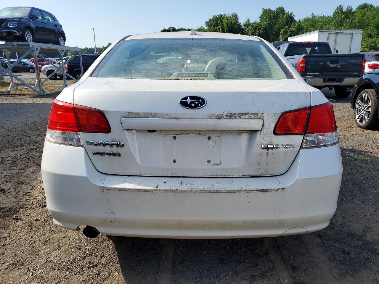 2013 SUBARU LEGACY