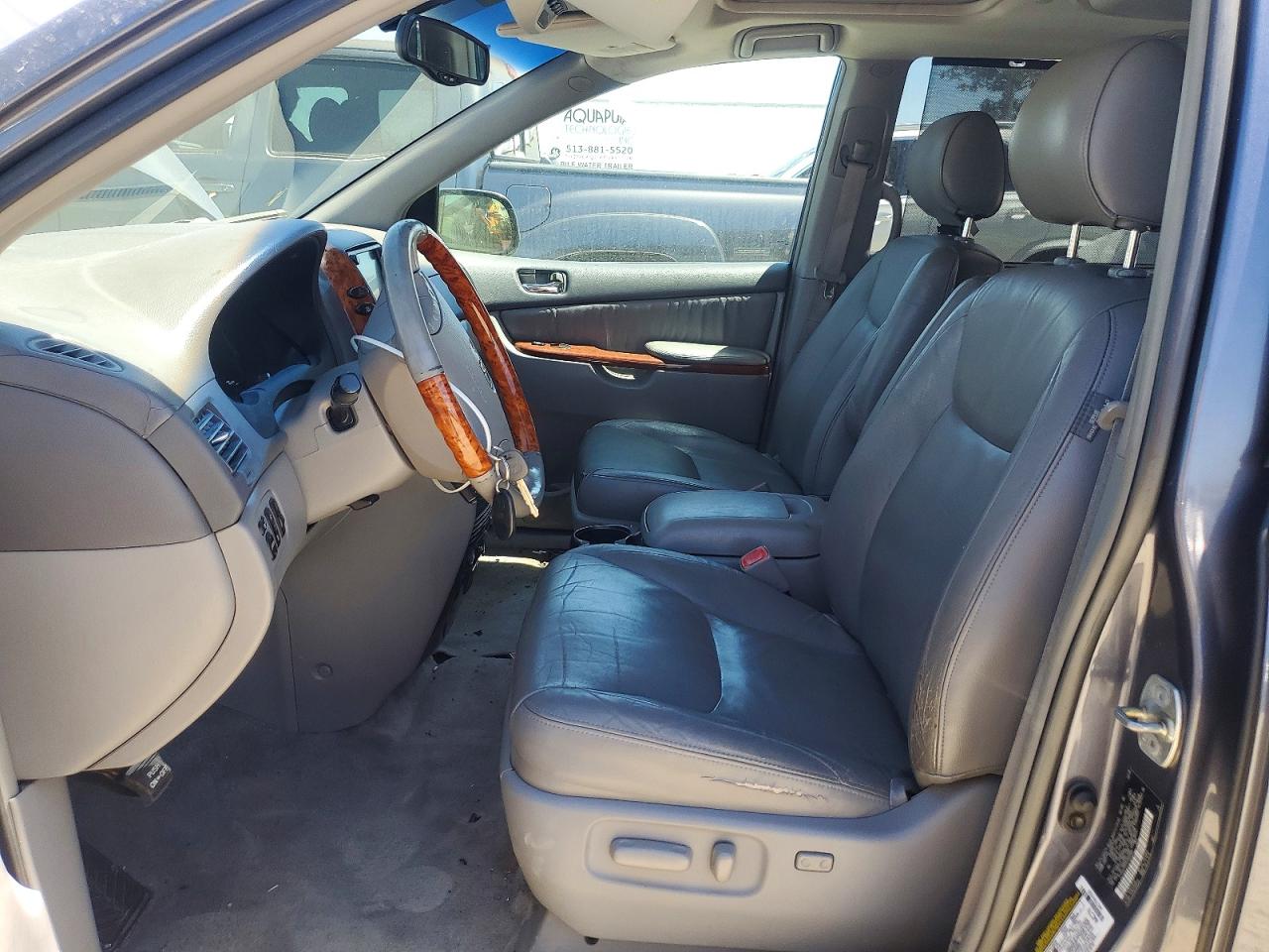 2006 TOYOTA SIENNA