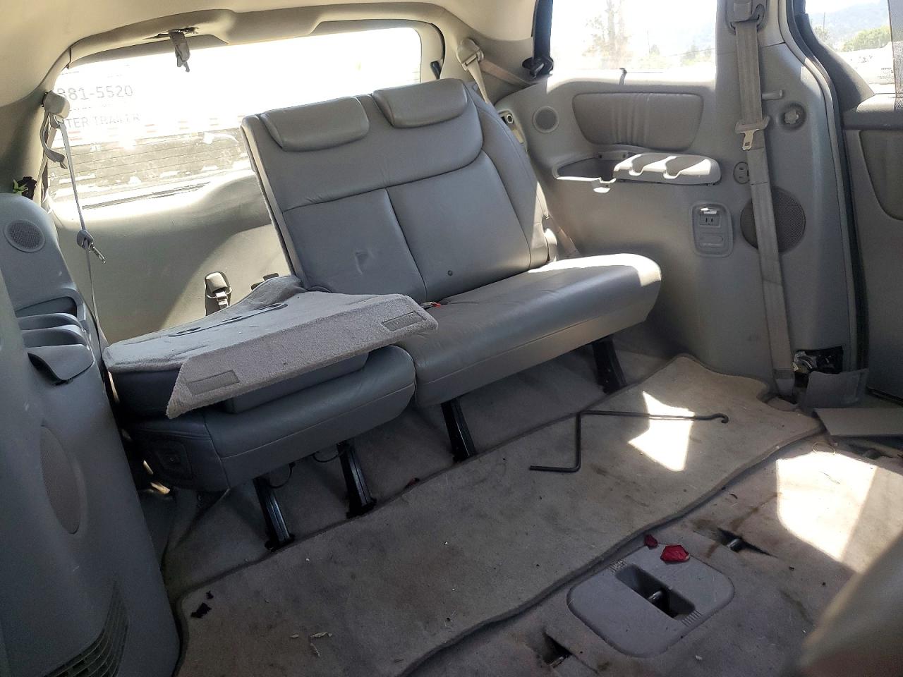 2006 TOYOTA SIENNA
