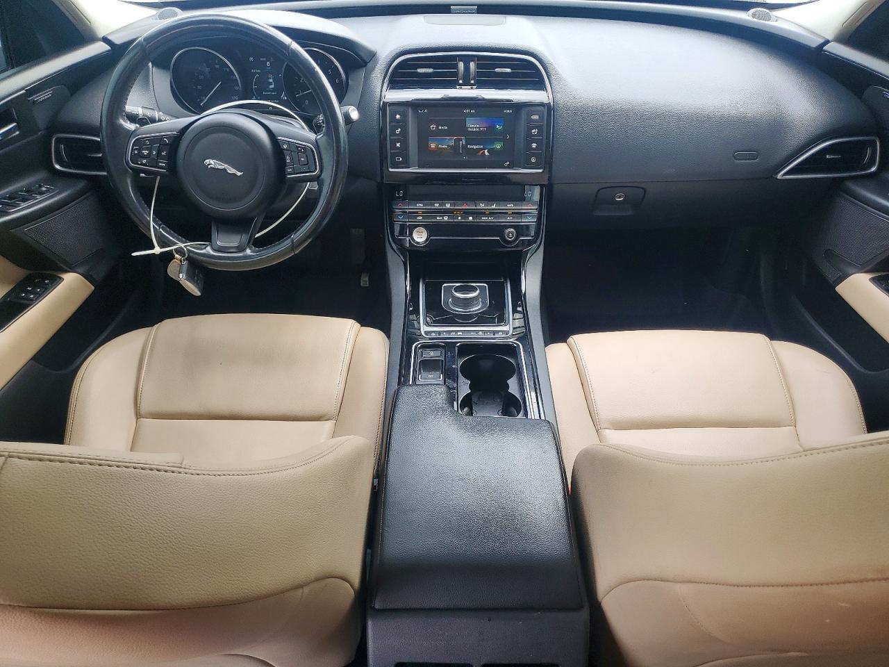 2018 JAGUAR XE