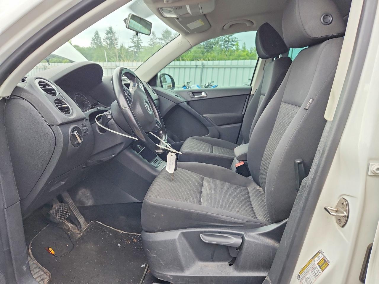 2014 VOLKSWAGEN TIGUAN