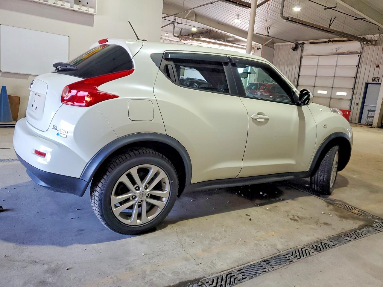 2012 NISSAN JUKE