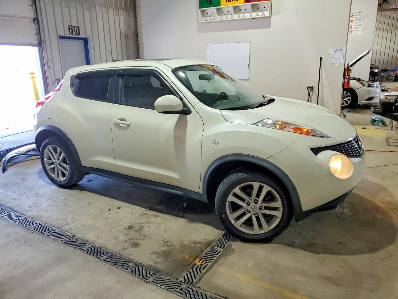 2012 NISSAN JUKE