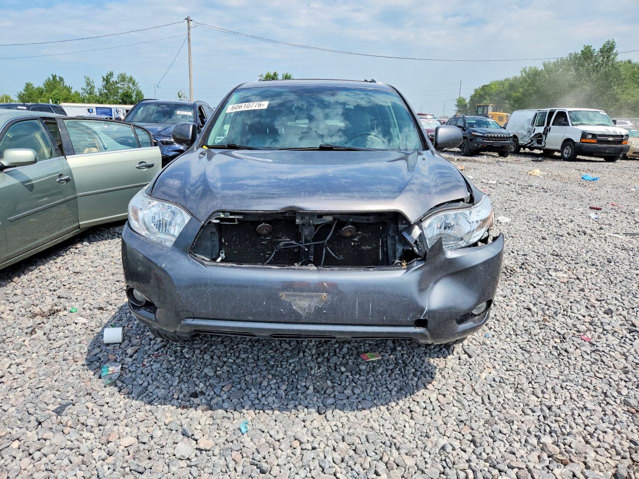 2010 TOYOTA HIGHLANDER