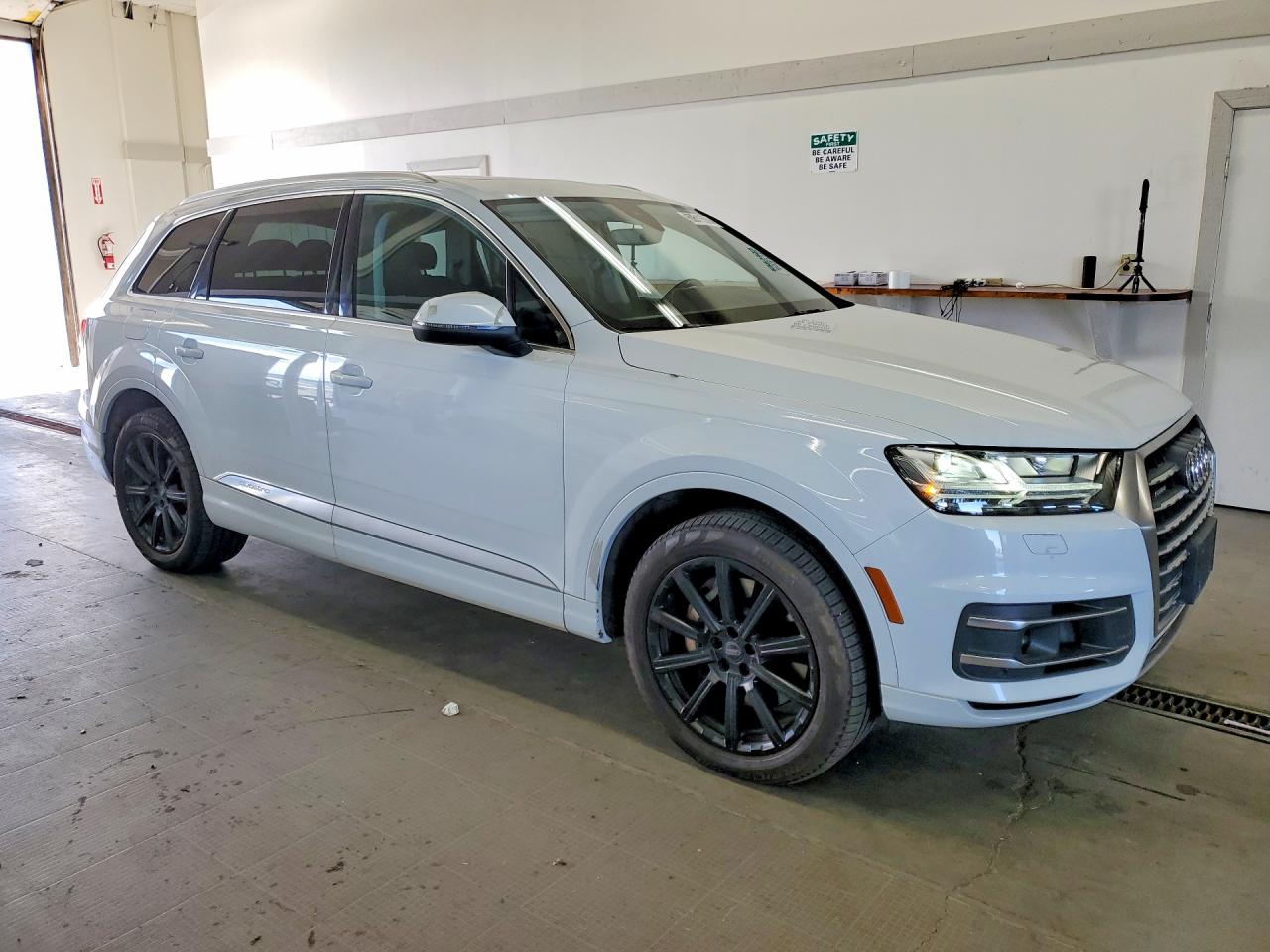 2017 AUDI Q7