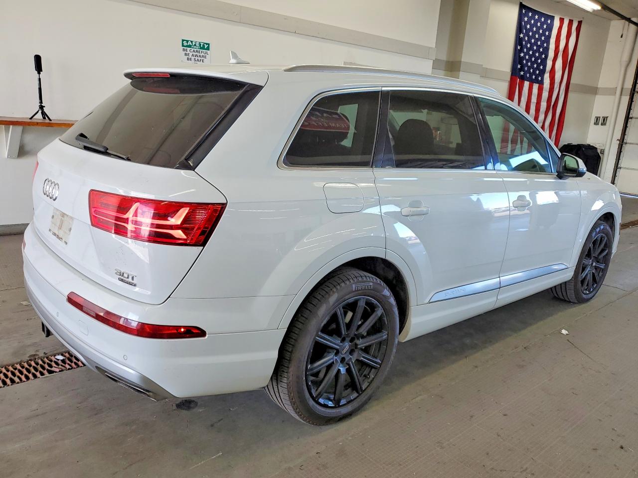 2017 AUDI Q7