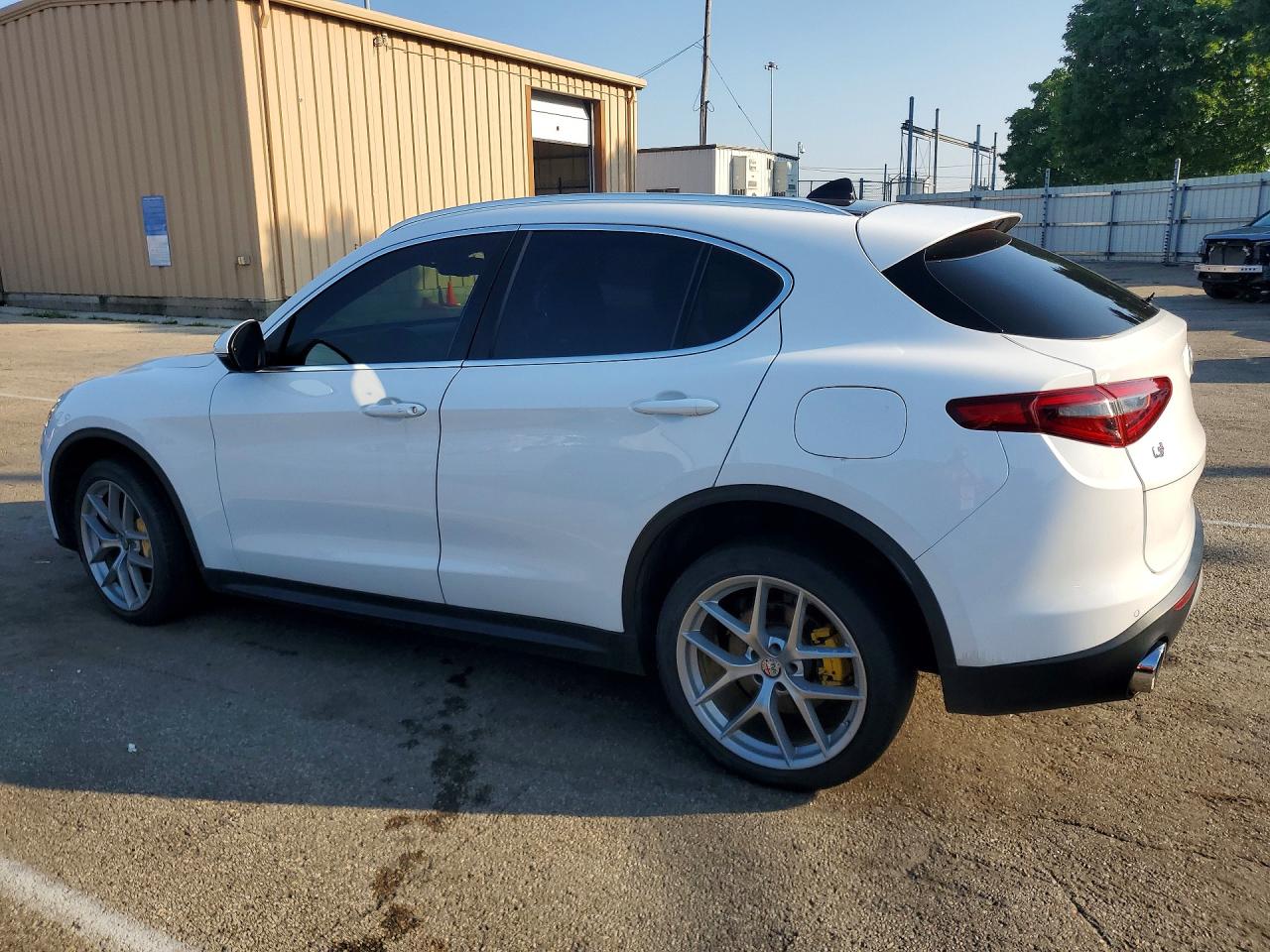 2018 ALFA ROMEO STELVIO