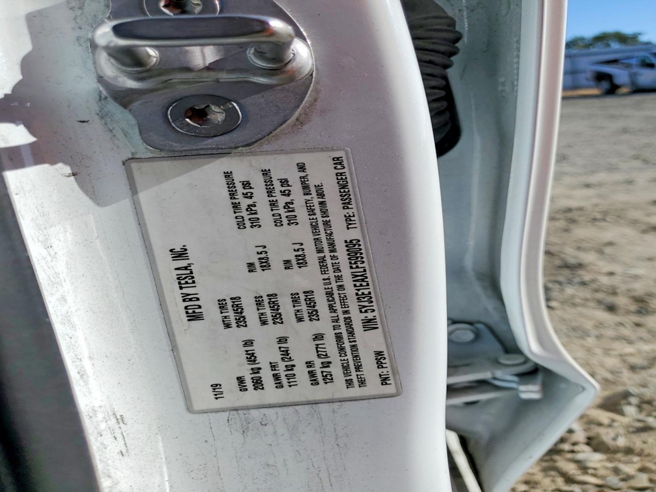 2020 TESLA MODEL 3