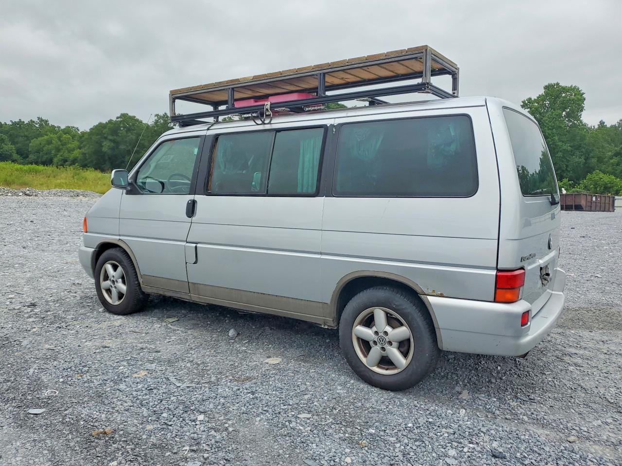 2002 VOLKSWAGEN EUROVAN