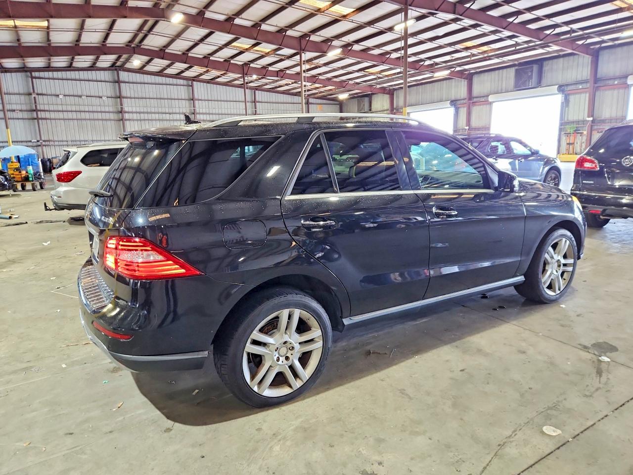2014 MERCEDES-BENZ M-CLASS