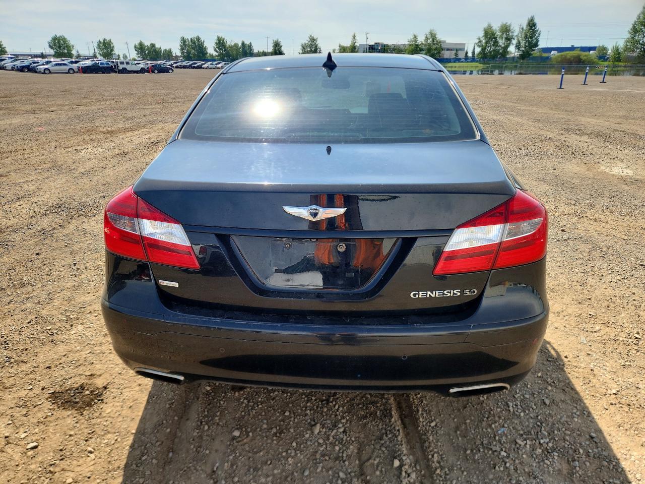 2012 HYUNDAI GENESIS