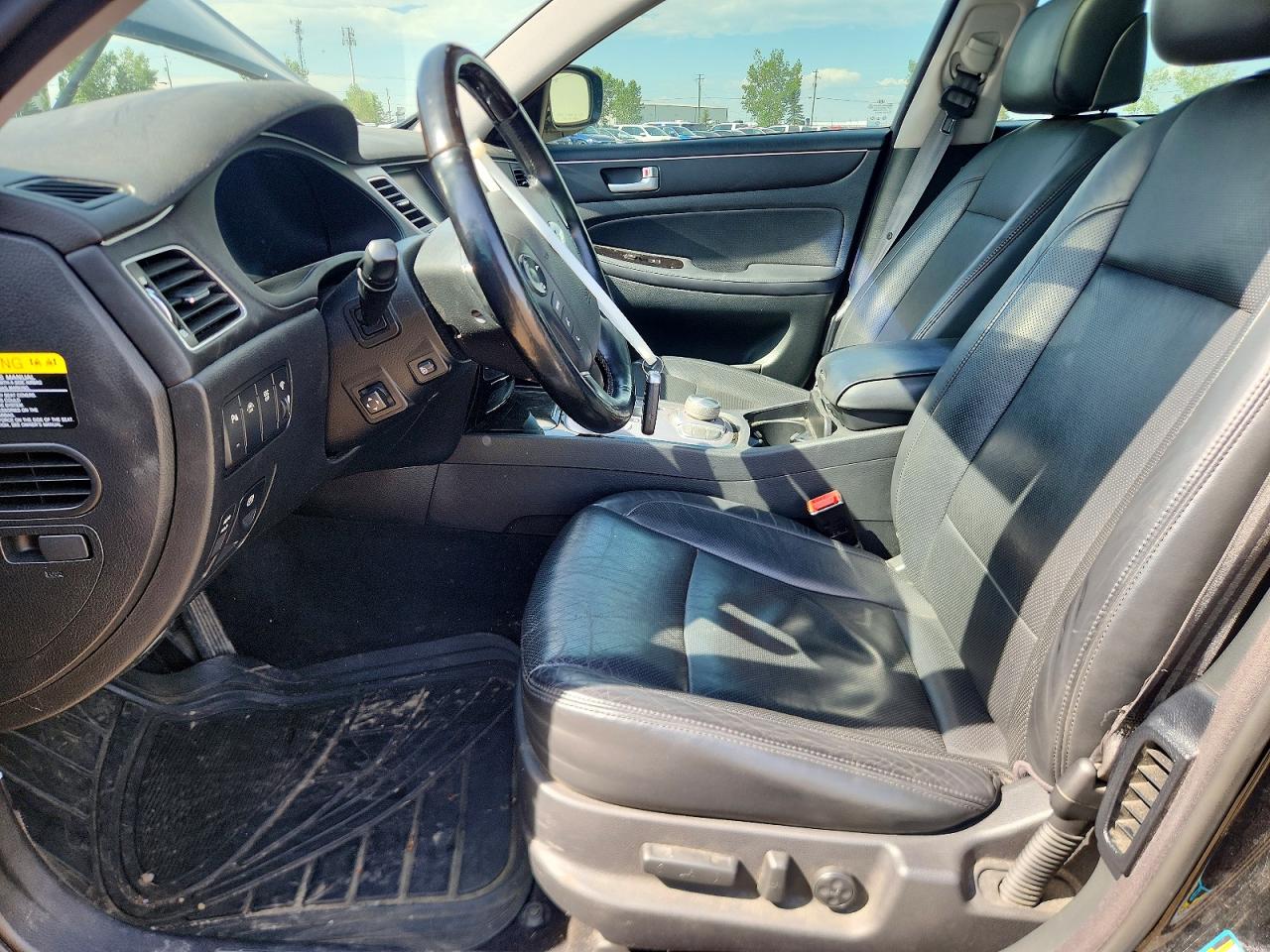 2012 HYUNDAI GENESIS