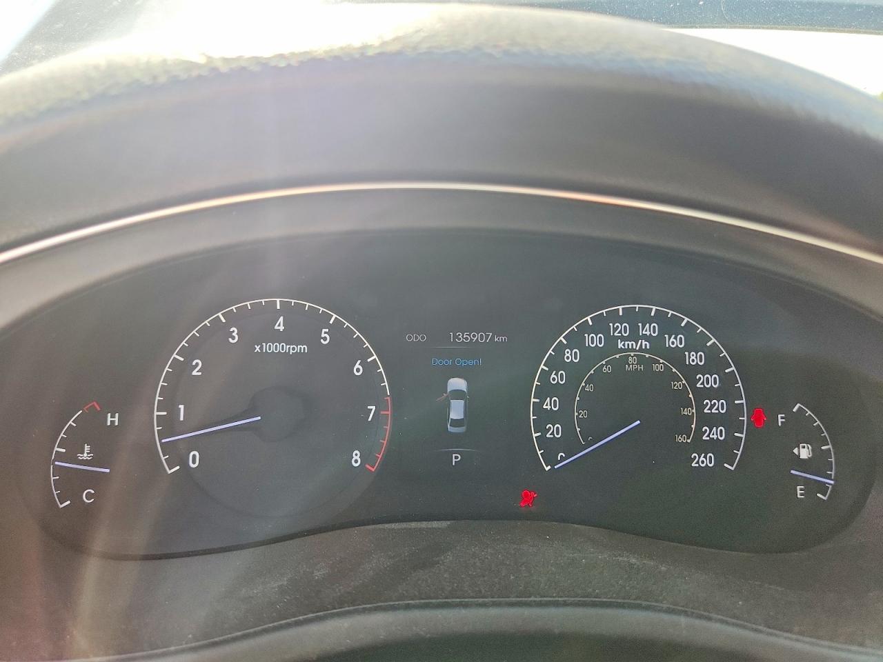 2012 HYUNDAI GENESIS