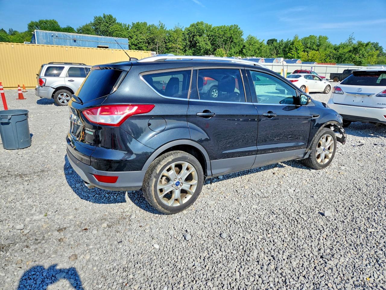 2015 FORD ESCAPE