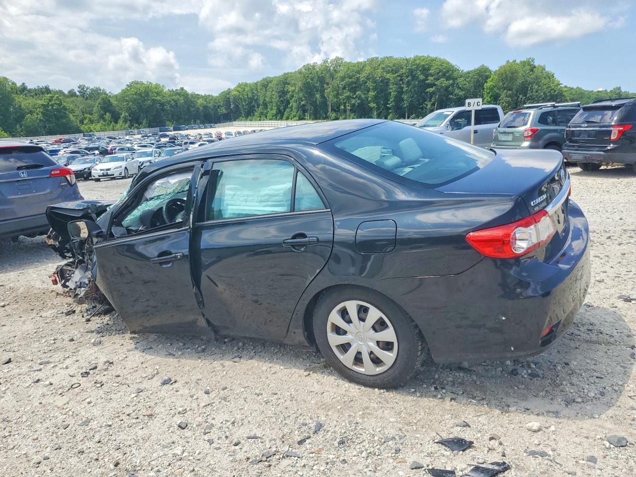 2013 TOYOTA COROLLA
