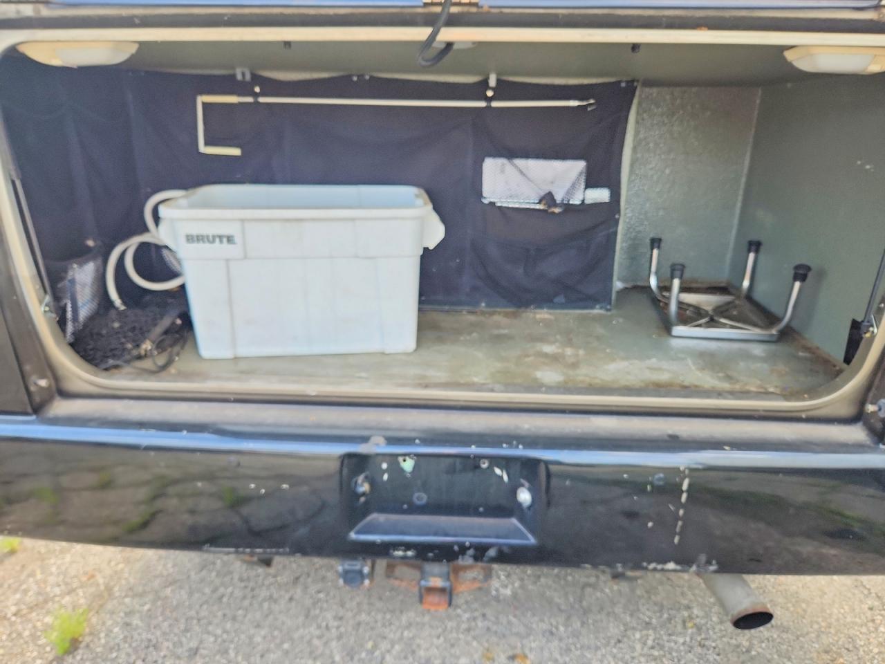 2006 DYNAMAX ECONOLINE