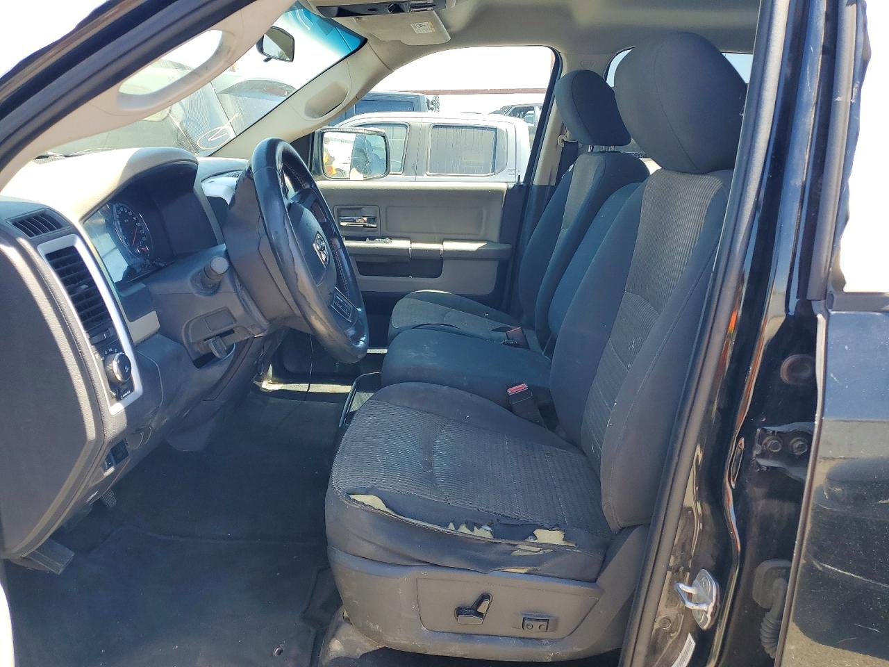 2012 DODGE RAM 1500