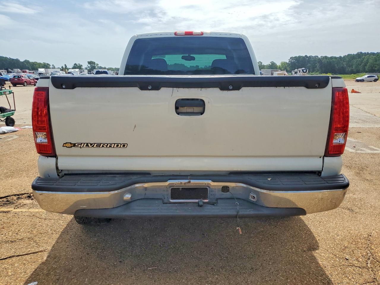2003 CHEVROLET SILVERADO
