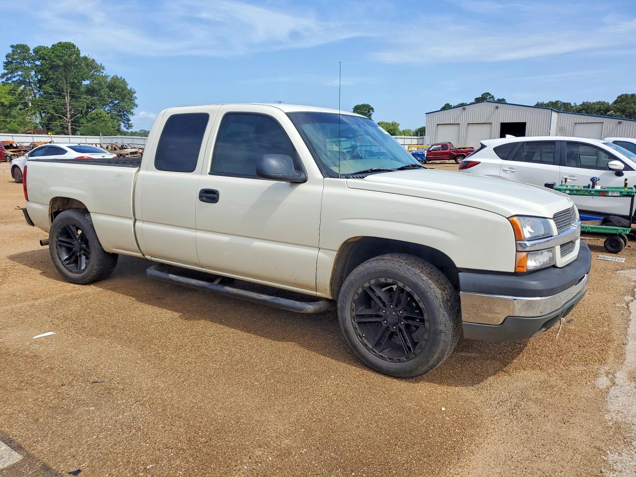 2003 CHEVROLET SILVERADO