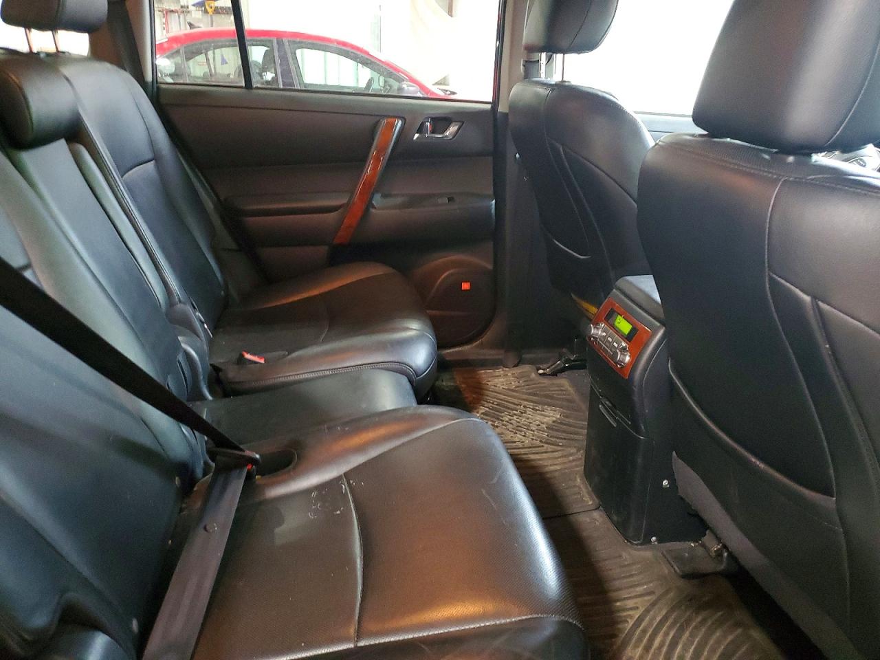 2013 TOYOTA HIGHLANDER