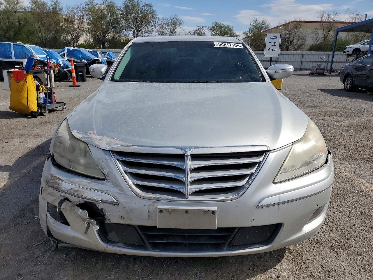 2011 HYUNDAI GENESIS
