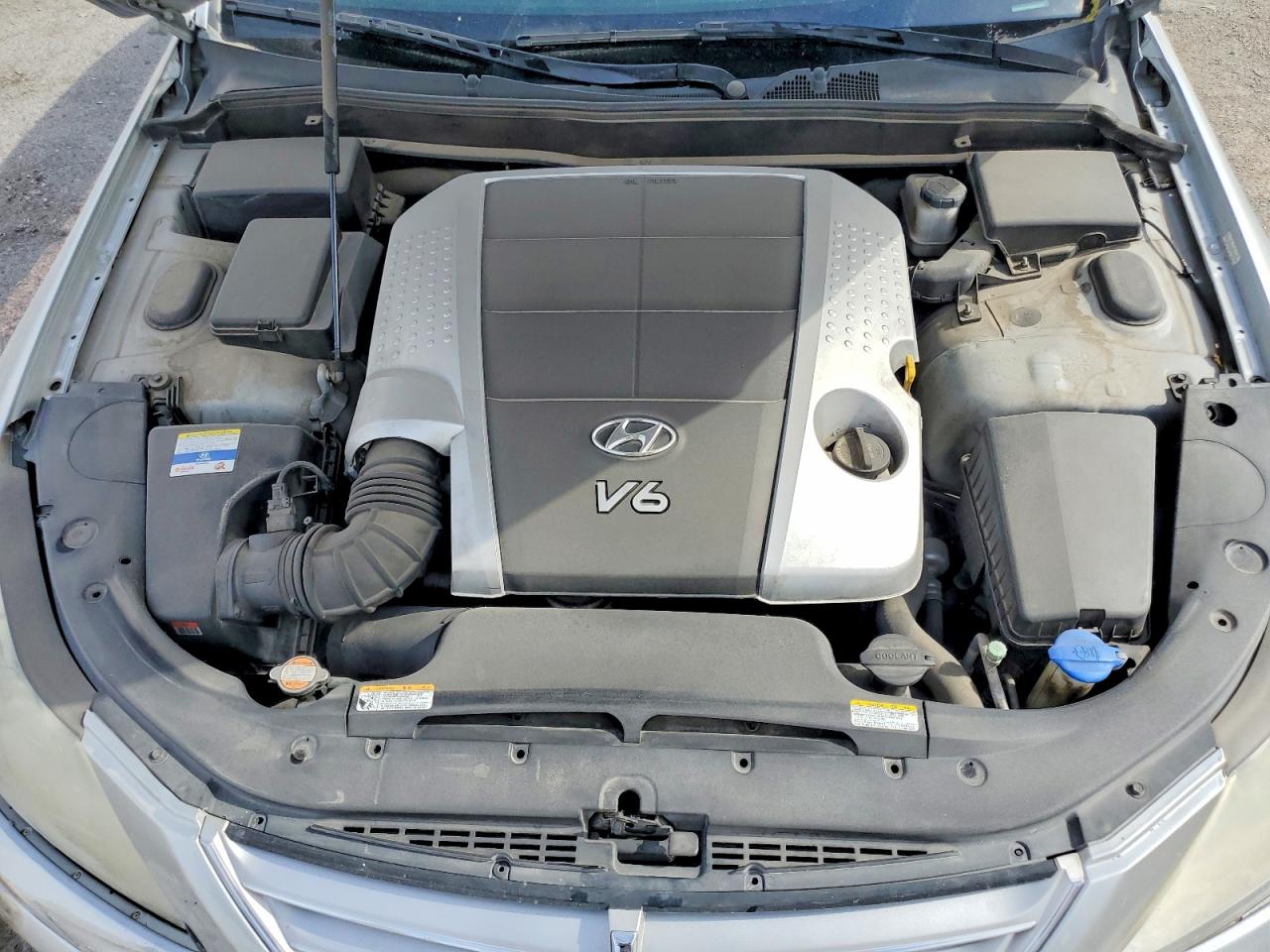 2011 HYUNDAI GENESIS