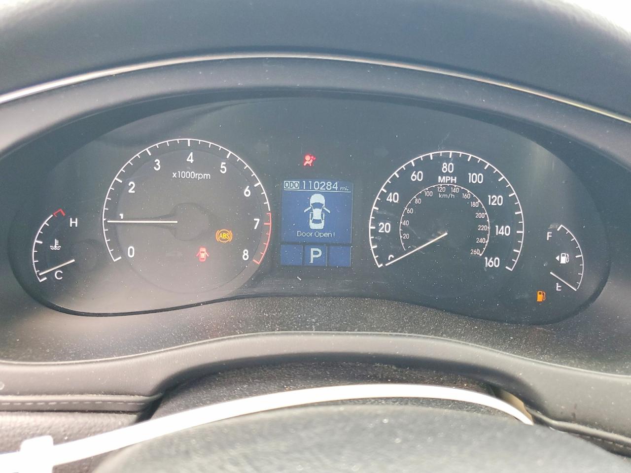 2011 HYUNDAI GENESIS