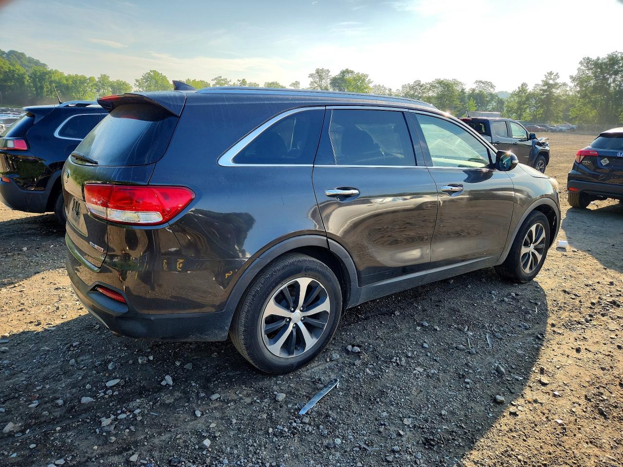 2017 KIA SORENTO