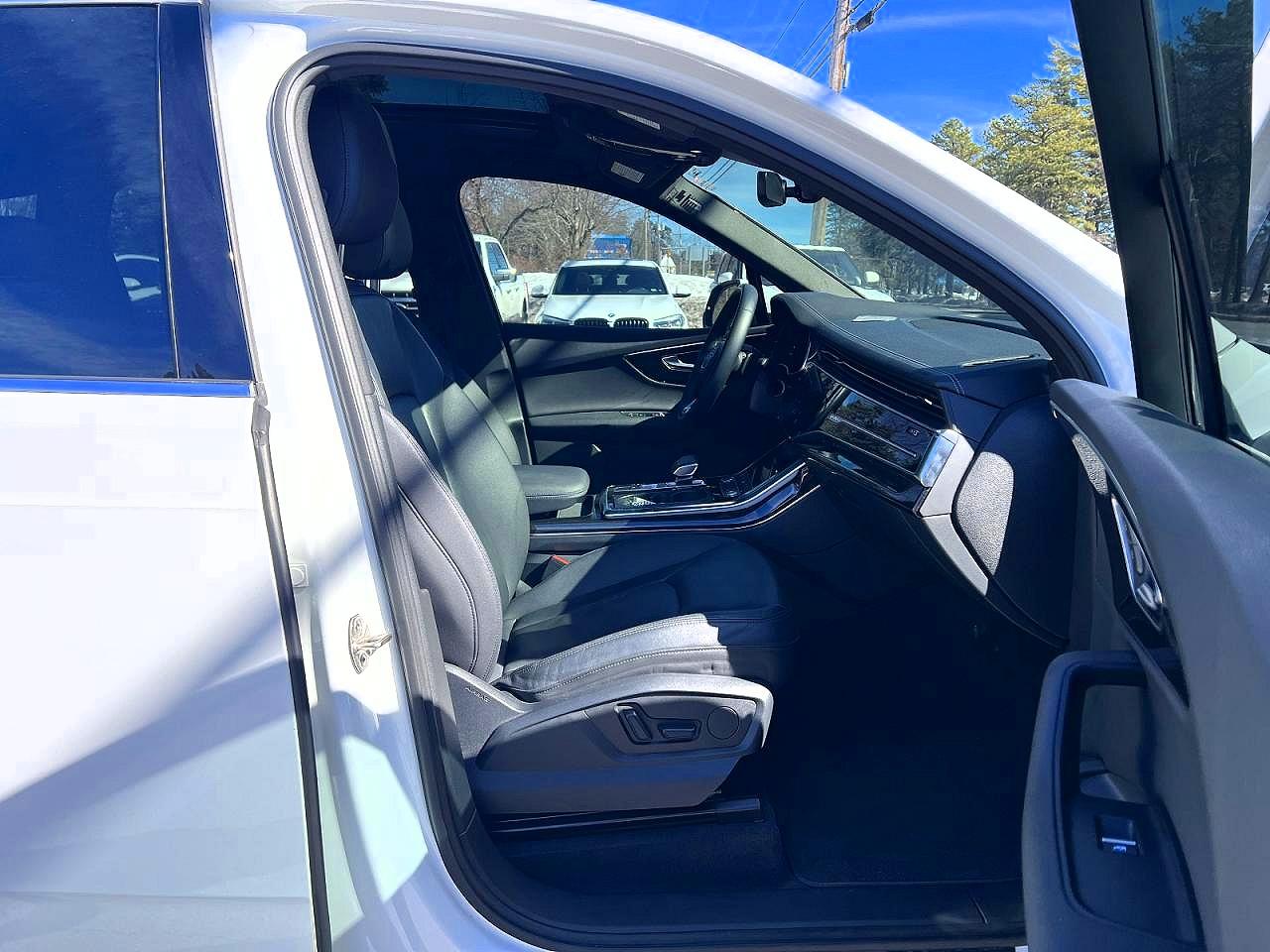 2023 AUDI Q7