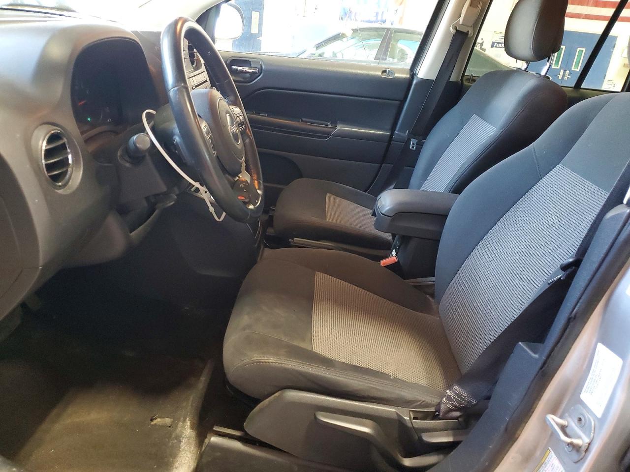 2011 JEEP COMPASS
