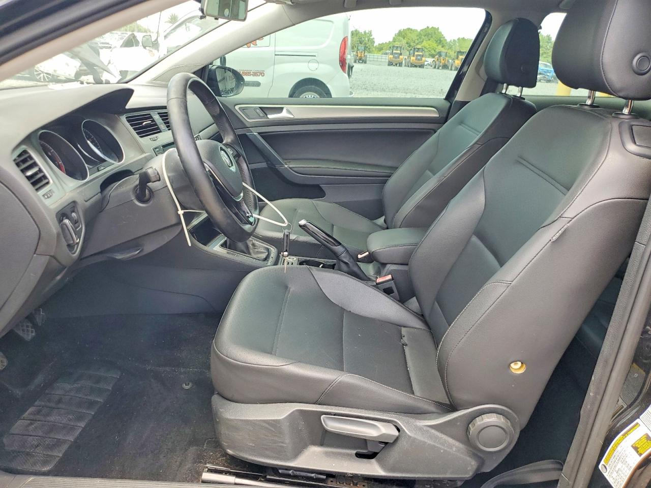 2015 VOLKSWAGEN GOLF