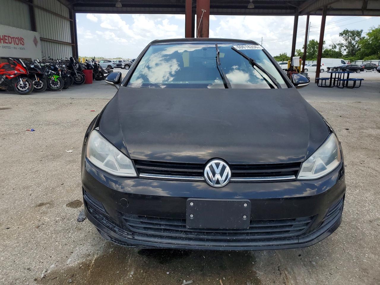 2015 VOLKSWAGEN GOLF