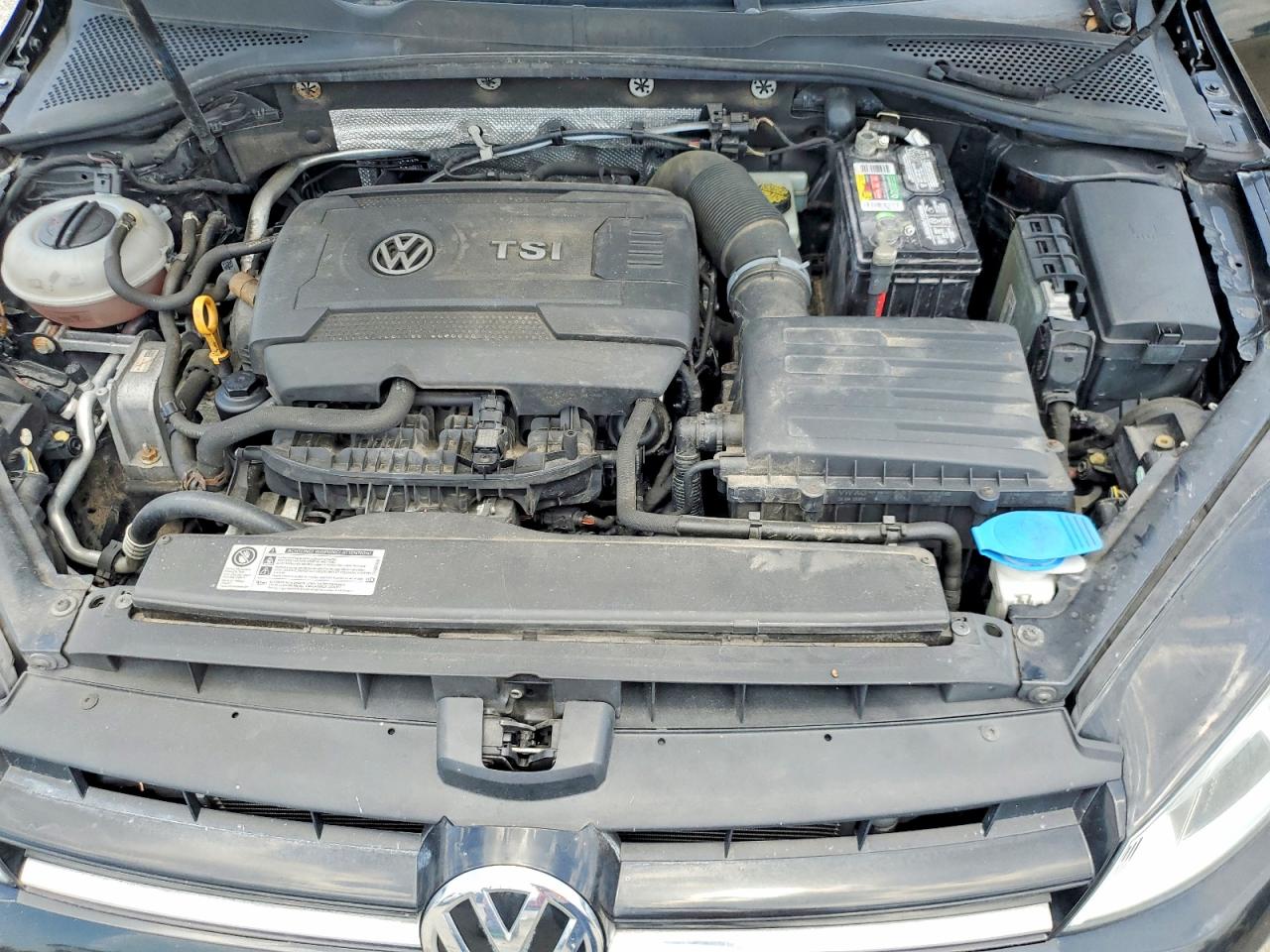 2015 VOLKSWAGEN GOLF