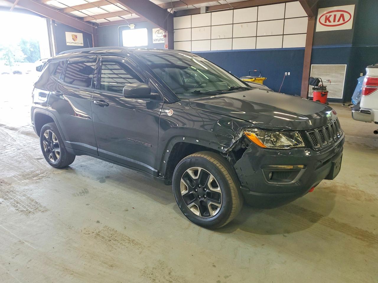 2017 JEEP COMPASS